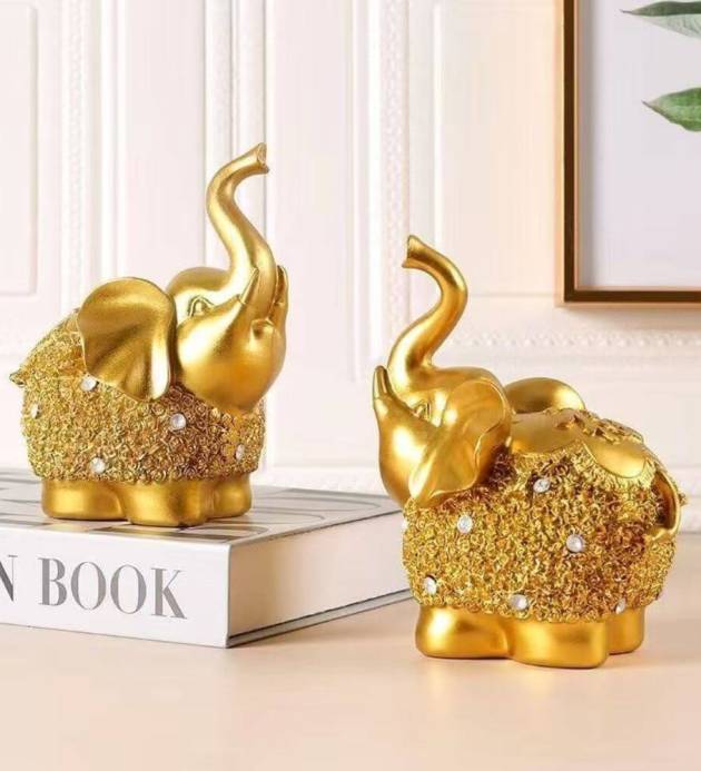 Little Golden Elephant Ornament For Home and Office