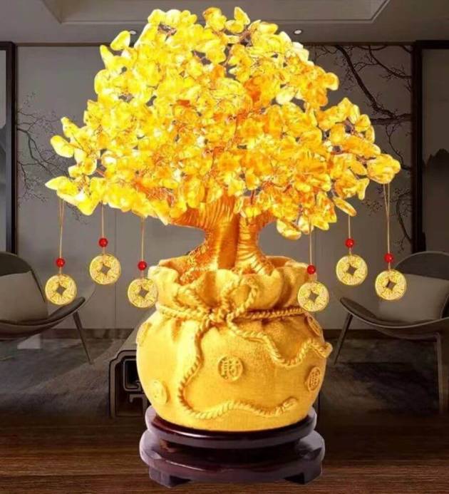 Money Tree Resin Ornament For Recruting Fortune At Home or In the Office